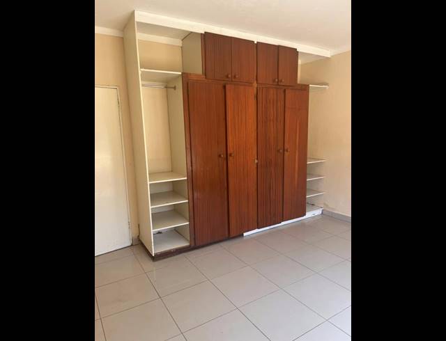 2 BEDROOM APARTMENT FOR SALE IN MMABATHO 2